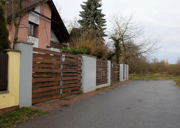 U Lesa Apartment Nove Jirny